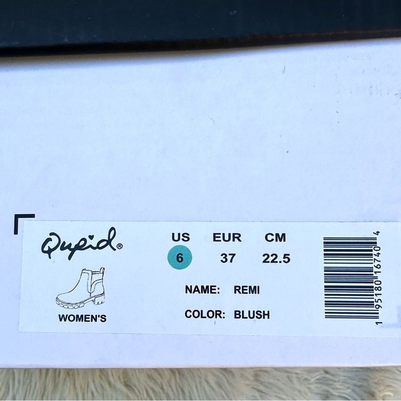 Qupid 💕 Dusty Pink Blush Lug Sole Ankle Faux Suede Fall Booties Womens Size 6 - Picture 14 of 15